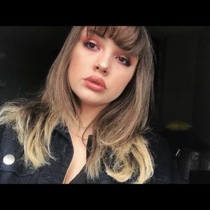 Meet your Posher, Isabella